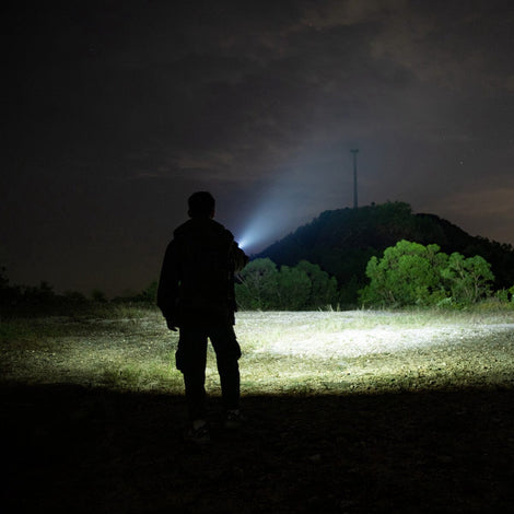 Linterna Recargable de Mano BATON 3 PREMIUM Negra Olight Olight