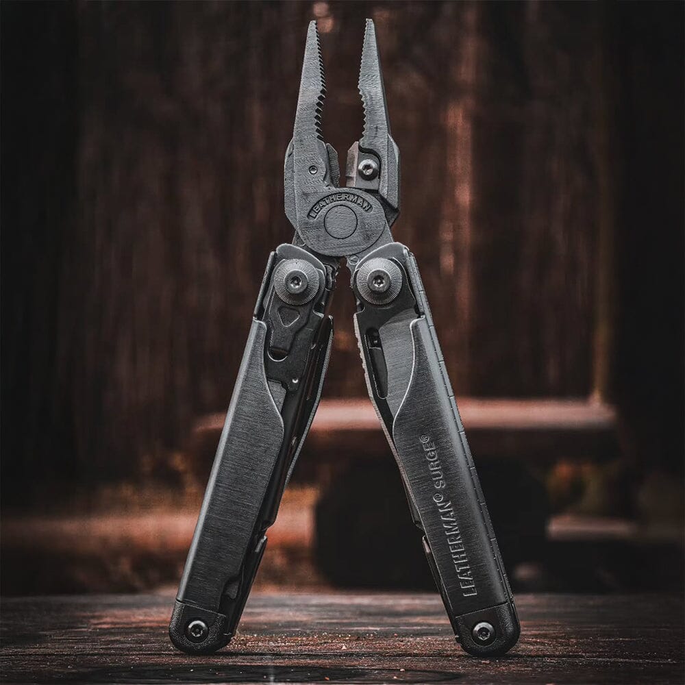 Multiherramienta SURGE Plata Leatherman Leatherman 