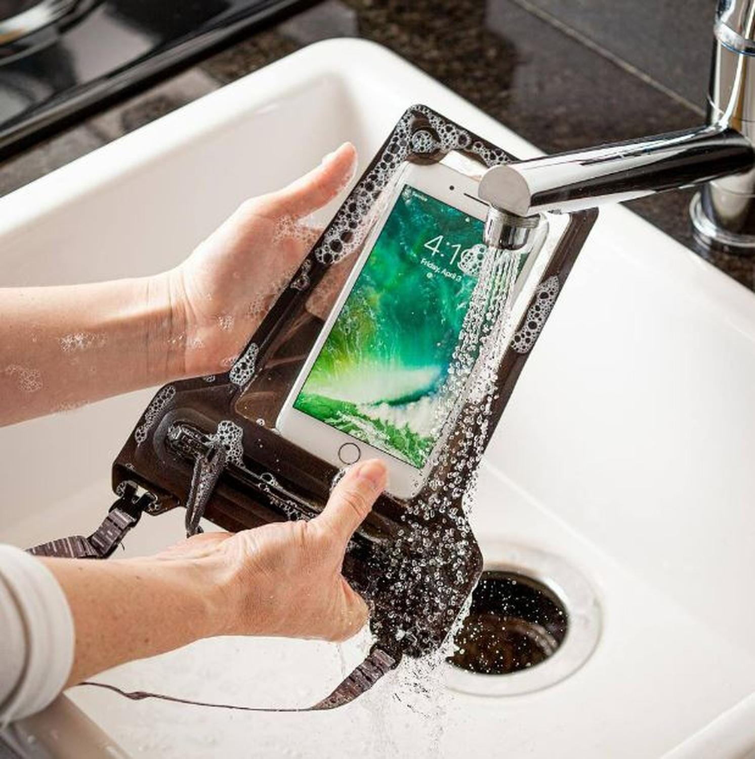 Estuche contra Agua para Celulares Negro Nite Ize Nite Ize 